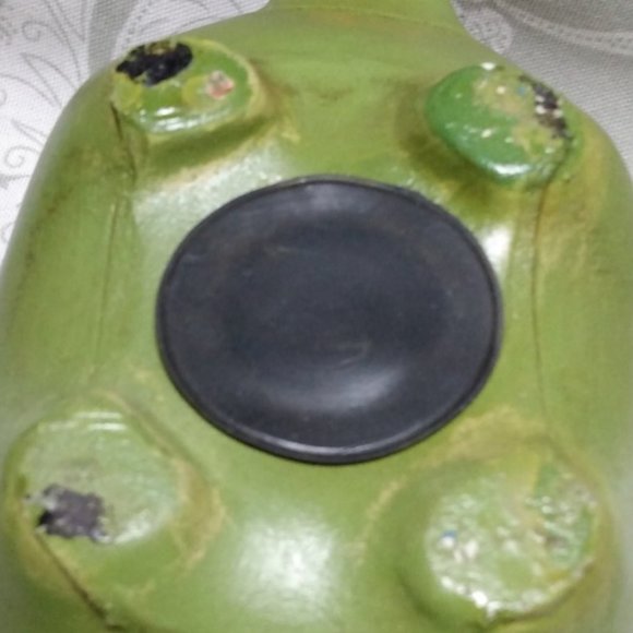 Green Piggy Bank - Picture 6 of 9